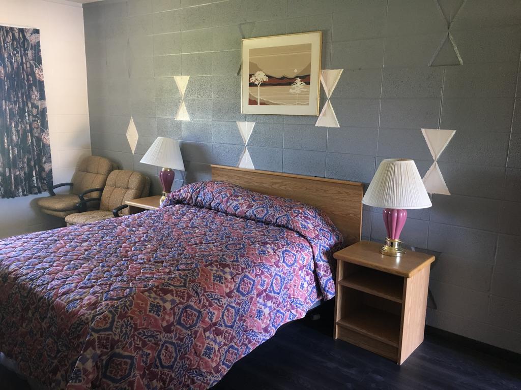 Budget Inn Motel Woodburn Extérieur photo
