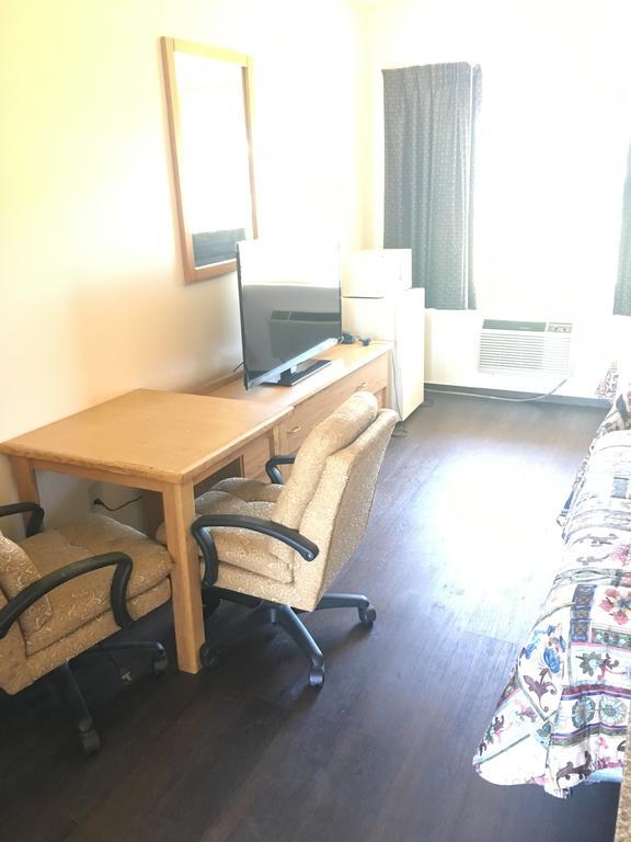 Budget Inn Motel Woodburn Extérieur photo